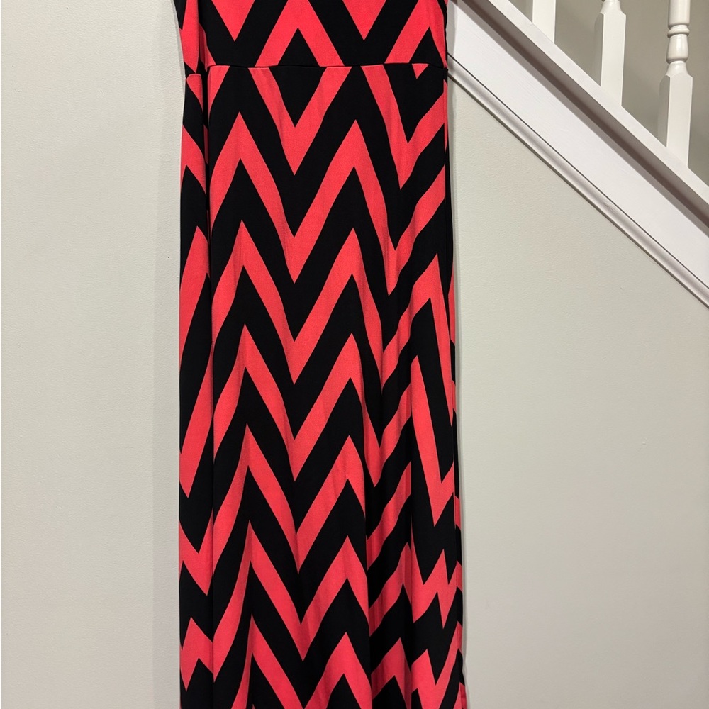 Chevron Maxi Dress in Pink and Black